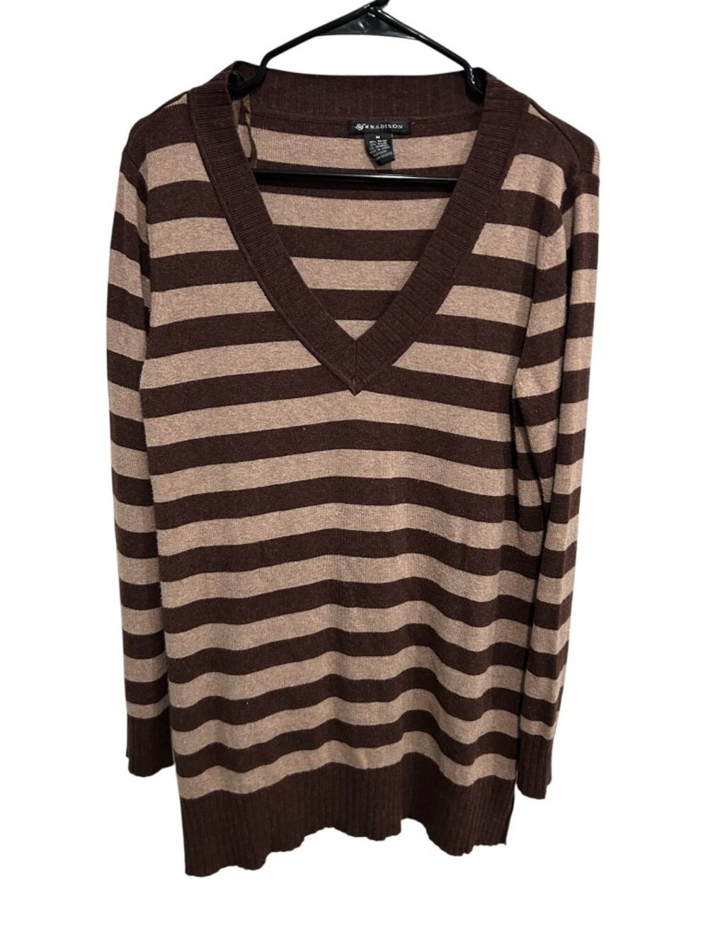 89th & Madison Brown Beige Striped V-Neck Stretchy Sweater Size M Soft Classic
